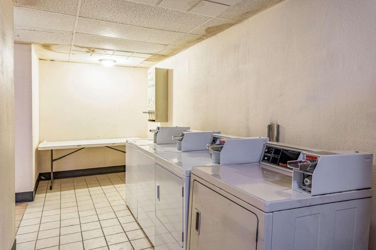 Econo Lodge Fredonia Dış mekan fotoğraf