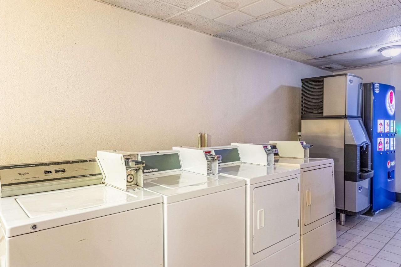 Econo Lodge Fredonia Dış mekan fotoğraf