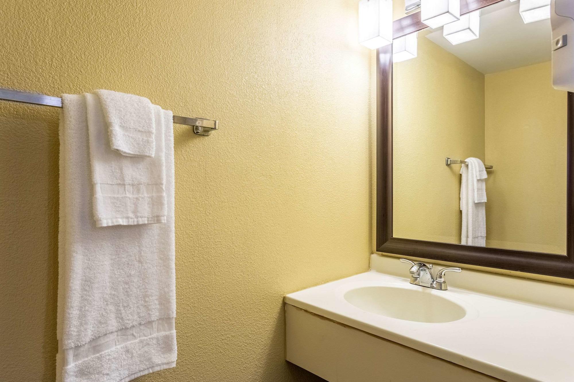 Econo Lodge Fredonia Dış mekan fotoğraf